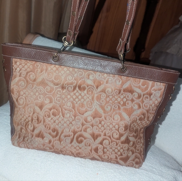 Isabella Fiore Brown Tote Bag with Vintage-Inspired Design Y2K - Picture 3 of 11